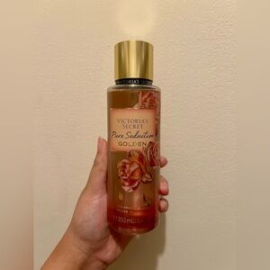 V S Pure Seduction Golden